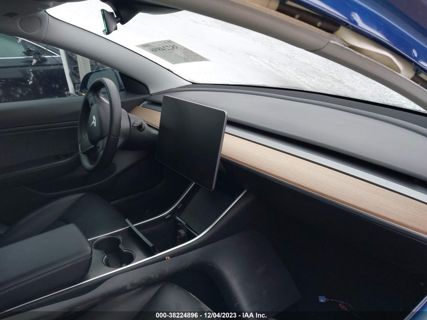 VIN 5YJ3E1EB9LF617546 2020 TESLA MODEL 3