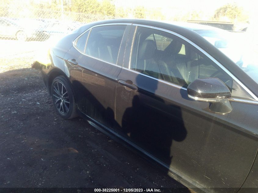 2022 TOYOTA CAMRY SE/NIGHT SHADE - 4T1T11AKDNU057813