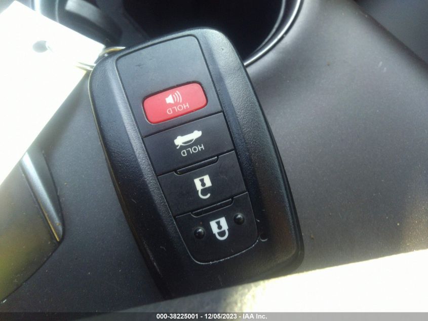 2022 TOYOTA CAMRY SE/NIGHT SHADE - 4T1T11AKDNU057813