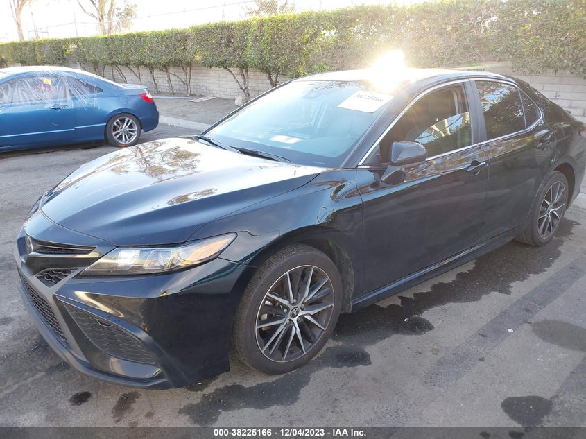 2021 TOYOTA CAMRY VIN: 4T1G11AK1MU475068