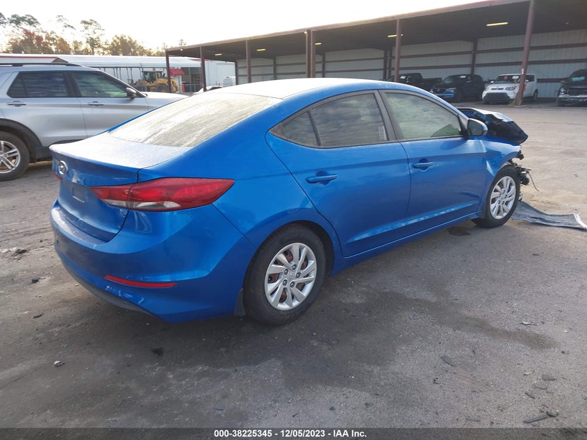 VIN 5NPD74LF2JH340887 2018 HYUNDAI ELANTRA SE
