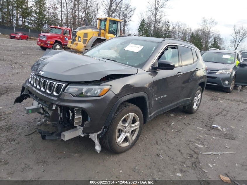 VIN 3C4NJDBN6PT537990 2023 JEEP COMPASS LATITUDE 4X4