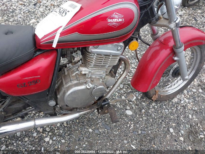 2001 SUZUKI GZ250 JS1NJ48A812101617