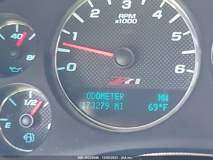 2014 CHEVROLET SUBURBAN K1500 LT - 1GNSKJE79ER140329