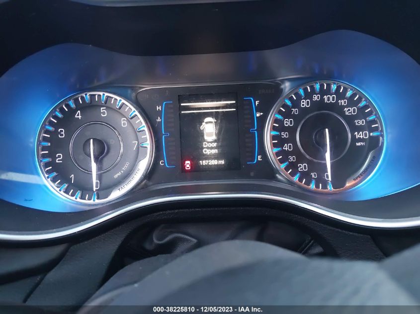 2015 CHRYSLER 200 LX - 1C3CCCFB4FN560733