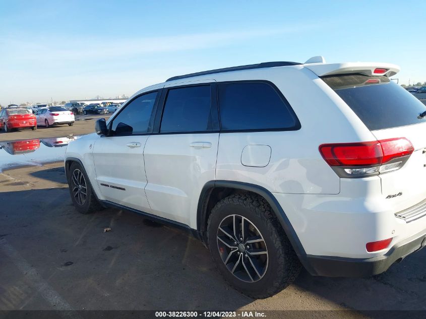 2017 JEEP GRAND CHEROKEE TRAILHAWK 4X4 - 1C4RJFLT4HC812070