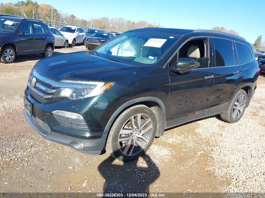 VIN 5FNYF5H91JB027700 2018 HONDA PILOT TOURING