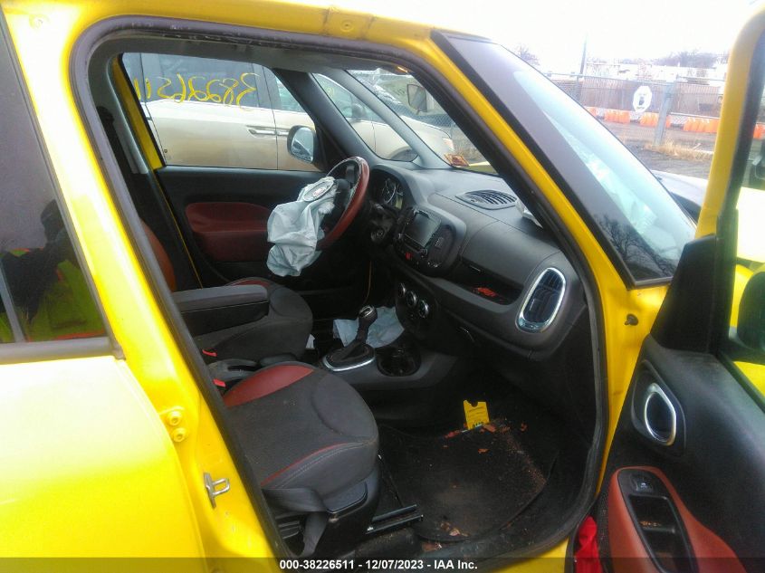 2014 FIAT 500L TREKKING - ZFBCFADH3EZ018970