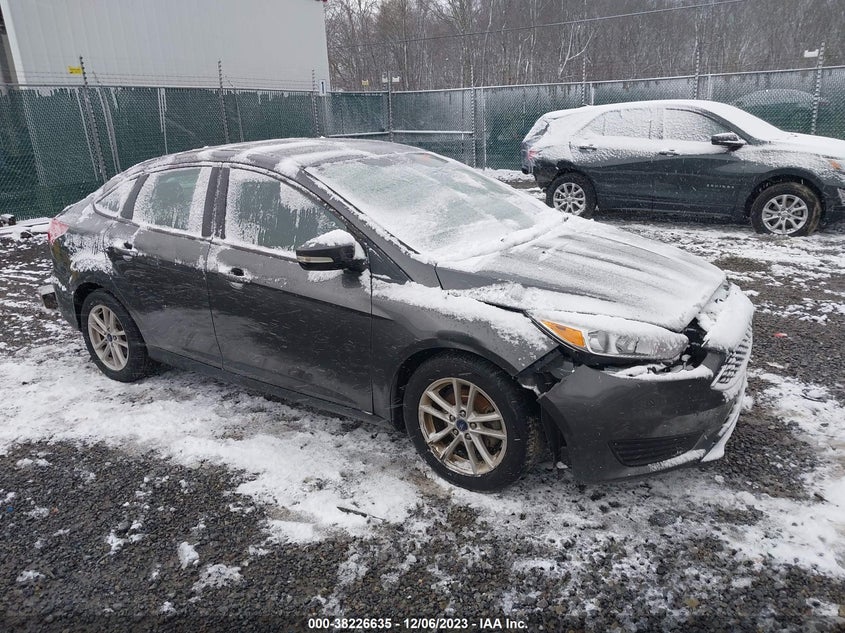 FORD FOCUS SE 2018