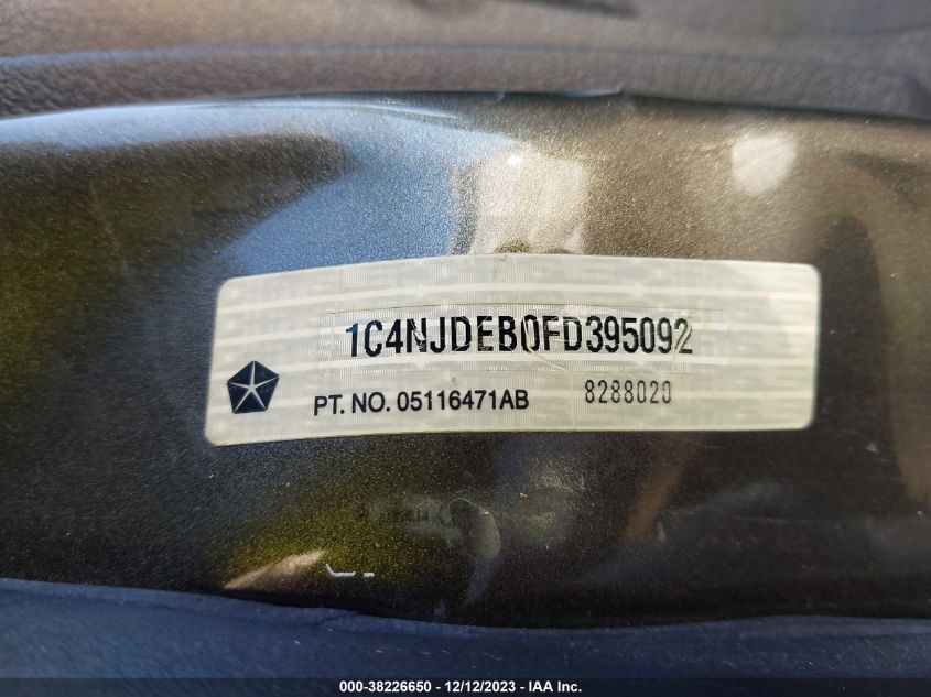2015 JEEP COMPASS LATITUDE - 1C4NJDEB0FD395092