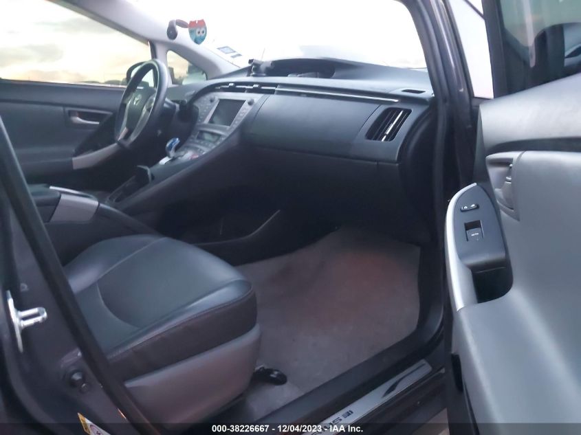 2013 TOYOTA PRIUS FIVE - JTDKN3DU3D1648148