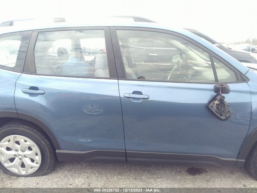 2019 SUBARU FORESTER - JF2SKACC7KH547402