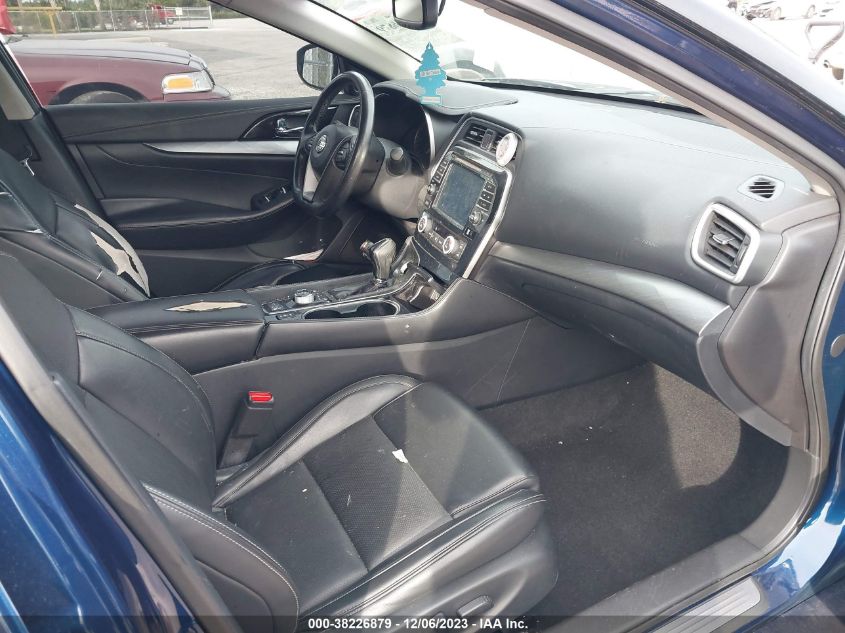 2017 NISSAN MAXIMA 3.5S/SV/SL/SR/PLAT - 1N4AA6AP1HC408782