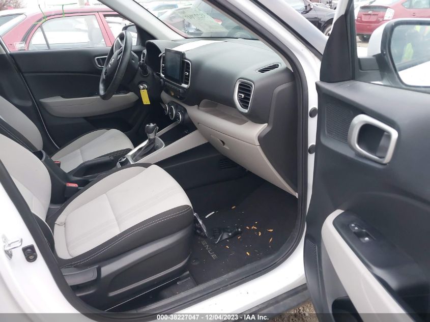 VIN KMHRC8A39MU100033 2021 HYUNDAI VENUE SEL
