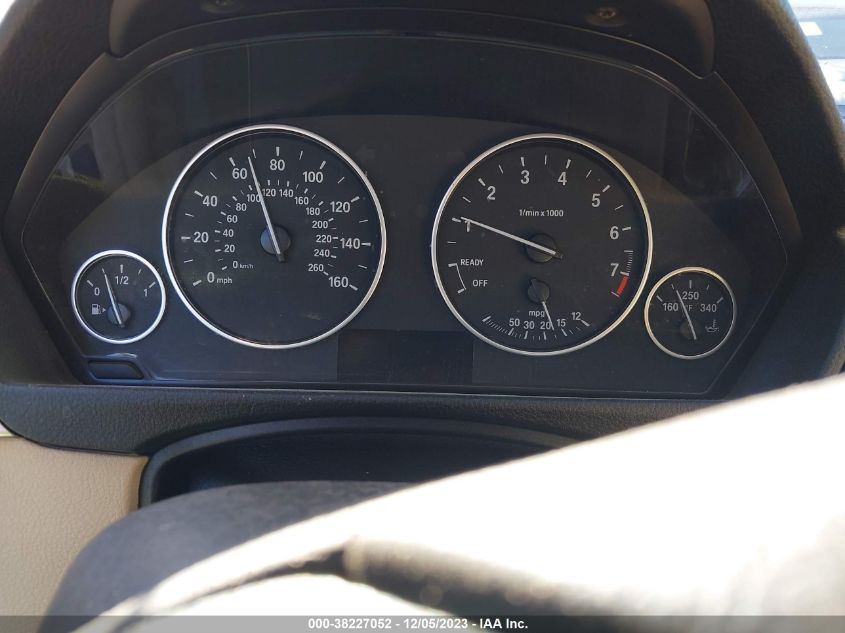2013 BMW 3 SERIES 320I XDRIVE - WBA3C3C59DF981040