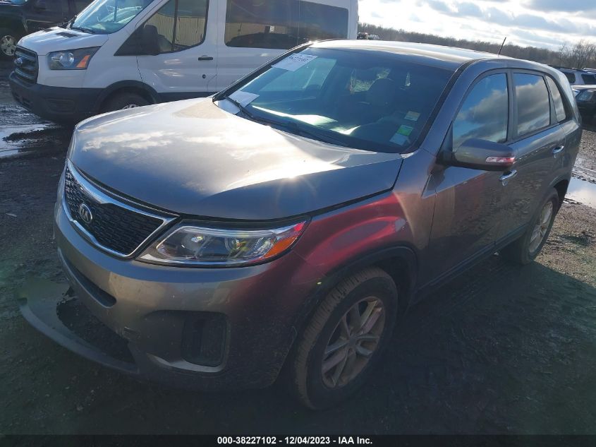 2015 KIA SORENTO LX - 5XYKT3A67FG584498