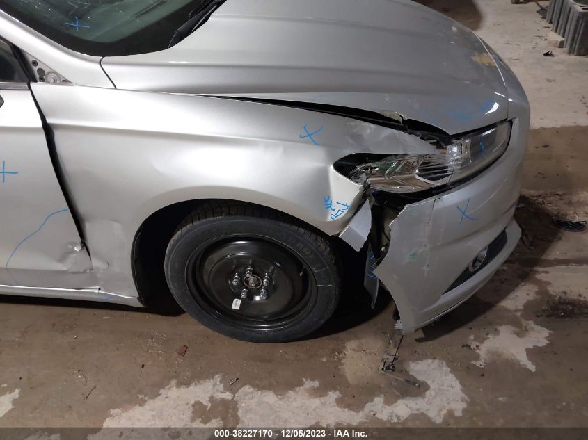 2016 FORD FUSION SE - 3FA6P0H71GR291874