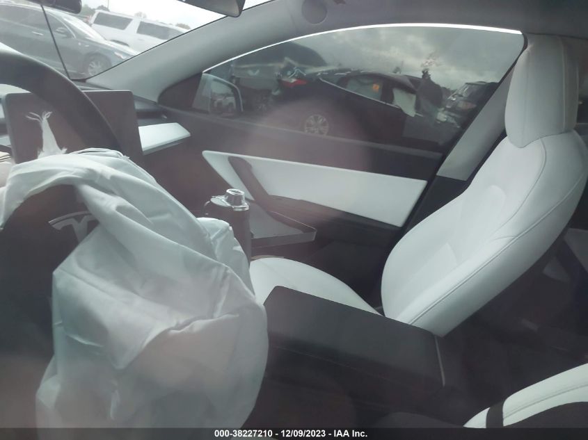 2022 TESLA MODEL Y - 7SAYGDEF5NF411649