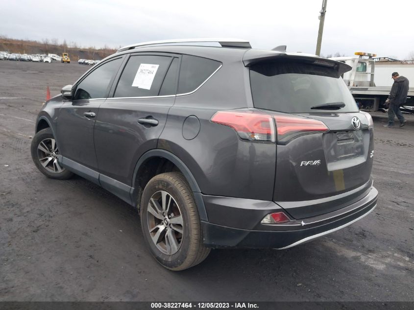 2016 TOYOTA RAV4 XLE - 2T3RFREV2GW515652