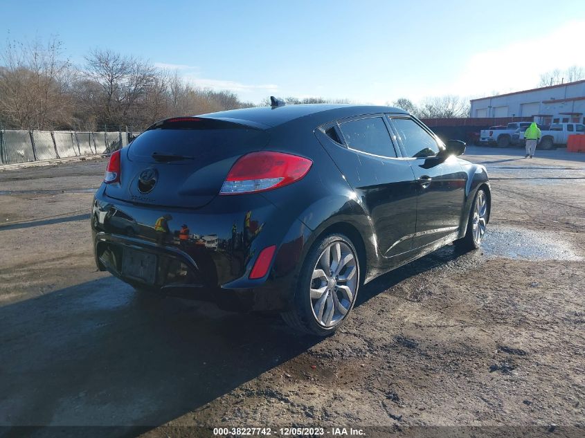 2013 HYUNDAI VELOSTER W/RED INT - KMHTC6AD3DU161817