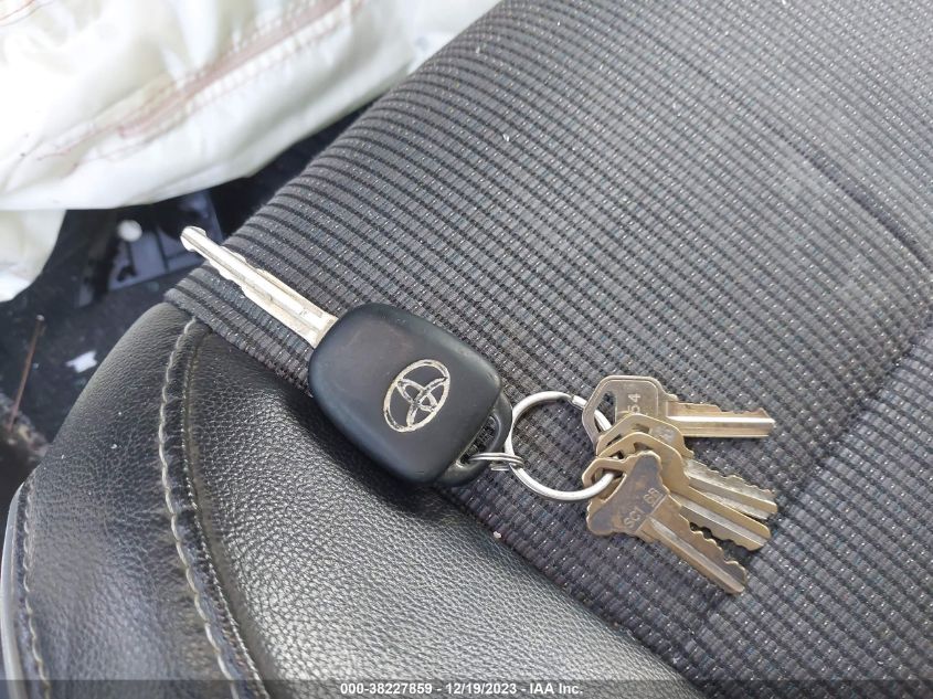 2015 TOYOTA COROLLA L/LE/LE PLS/PRM/S/S PLS - 2T1BURHE6FC384155