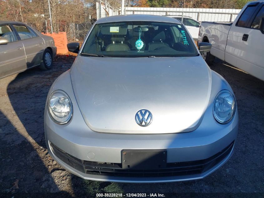 2013 VOLKSWAGEN BEETLE 2.5L ENTRY - 3VWFX7ATXDM604114