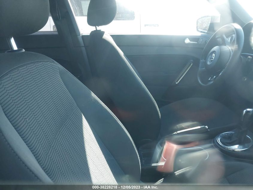 2013 VOLKSWAGEN BEETLE 2.5L ENTRY - 3VWFX7ATXDM604114