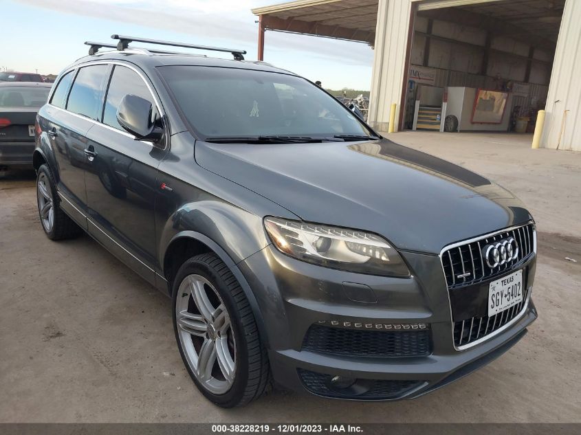 AUDI-Q7-WA1DGAFE7DD005405