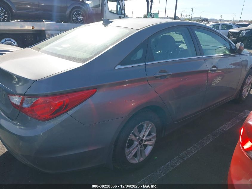 2013 HYUNDAI SONATA GLS - 5NPEB4AC1DH582313