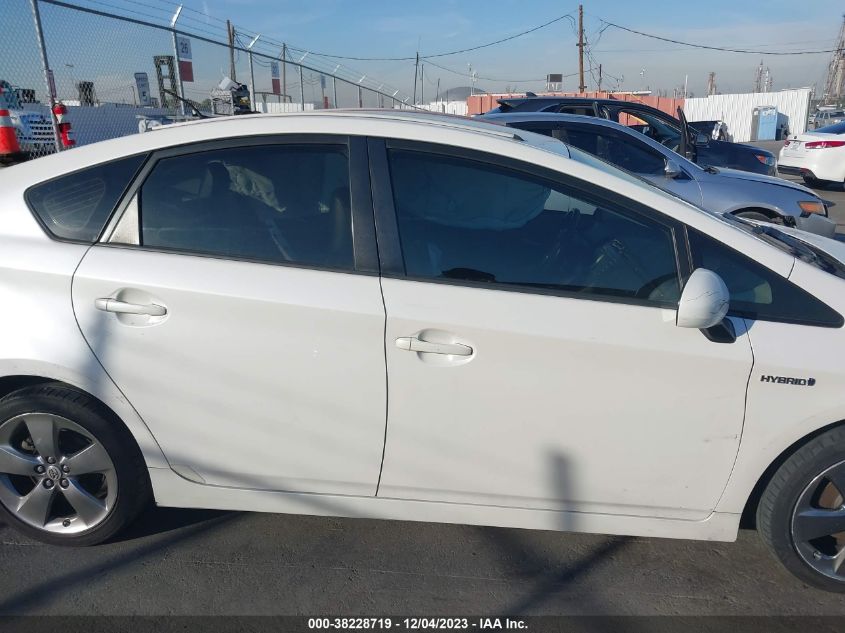 2013 TOYOTA PRIUS THREE SE - JTDKN3DU9D5625028