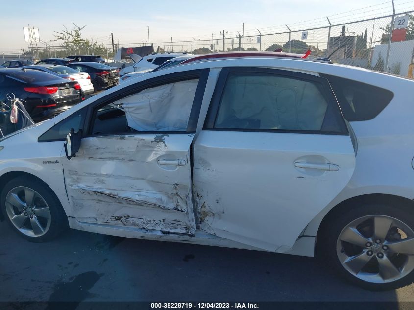 2013 TOYOTA PRIUS THREE SE - JTDKN3DU9D5625028