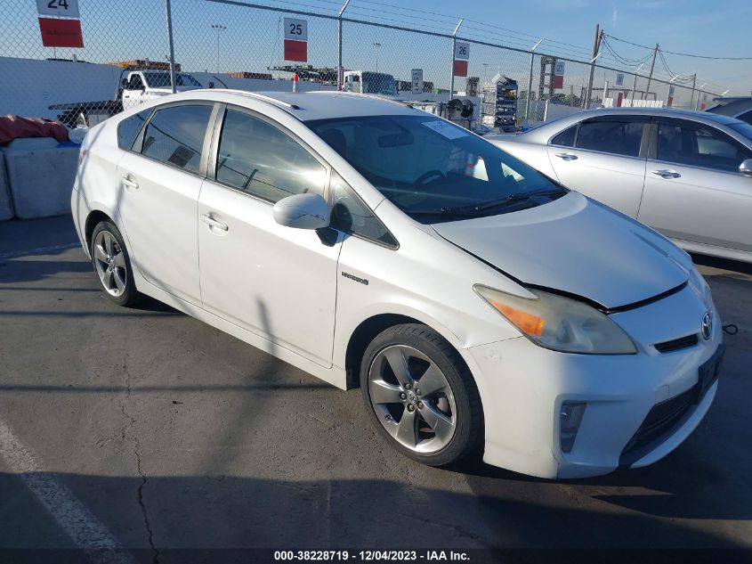 2013 TOYOTA PRIUS THREE SE - JTDKN3DU9D5625028