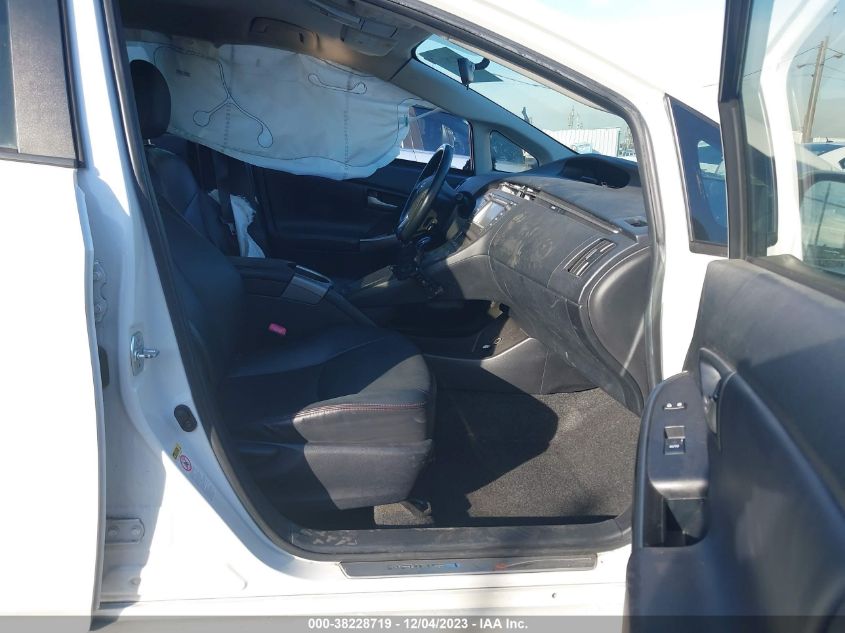 2013 TOYOTA PRIUS THREE SE - JTDKN3DU9D5625028