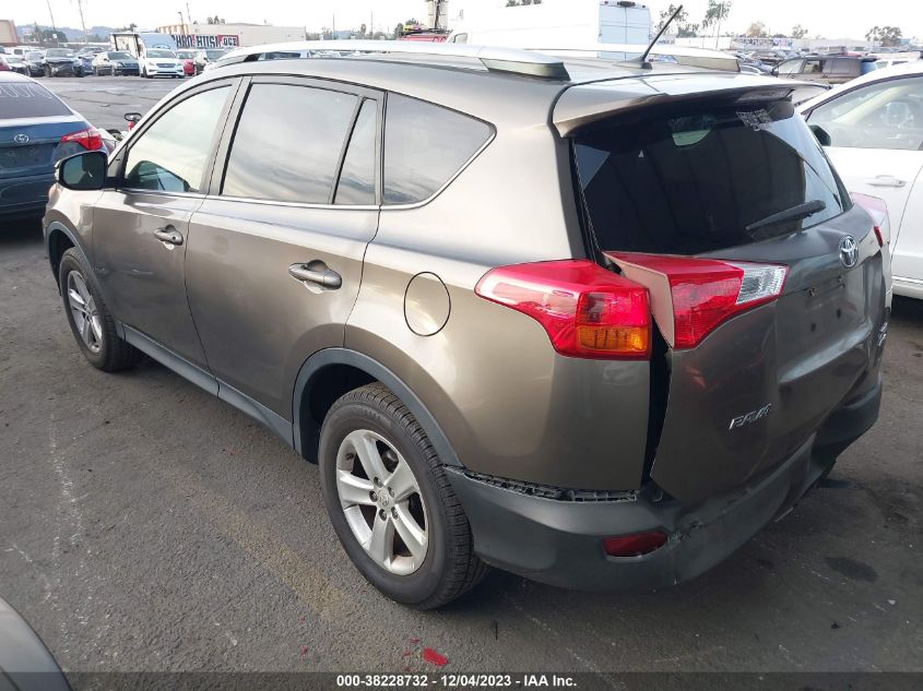 2014 TOYOTA RAV4 XLE - JTMRFREV7ED081996