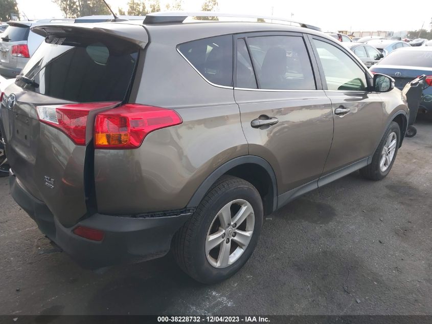 2014 TOYOTA RAV4 XLE - JTMRFREV7ED081996