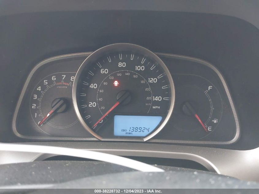 2014 TOYOTA RAV4 XLE - JTMRFREV7ED081996