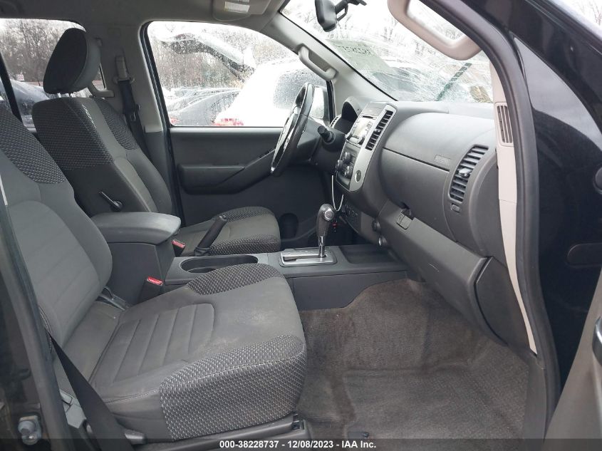 2013 NISSAN FRONTIER PRO-4X - 1N6AD0EV3DN722338