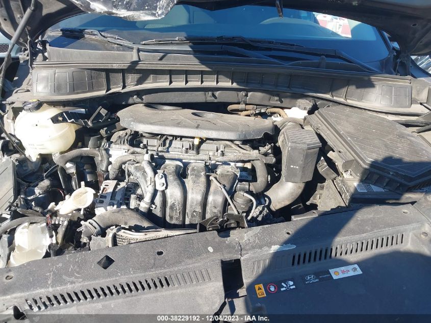 2017 HYUNDAI TUCSON SE - KM8J23A47HU403880