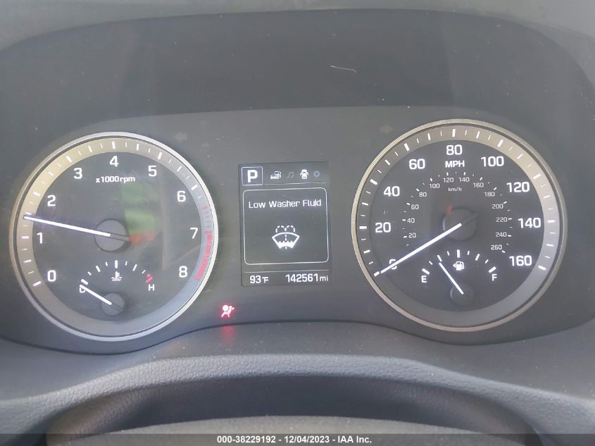 2017 HYUNDAI TUCSON SE - KM8J23A47HU403880