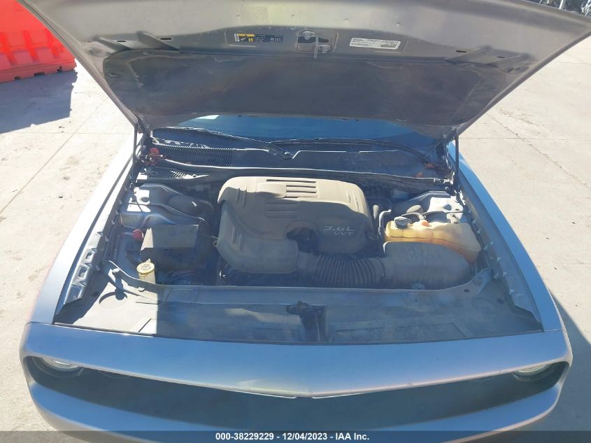 2018 DODGE CHALLENGER SXT - 2C3CDZAG4JH241742