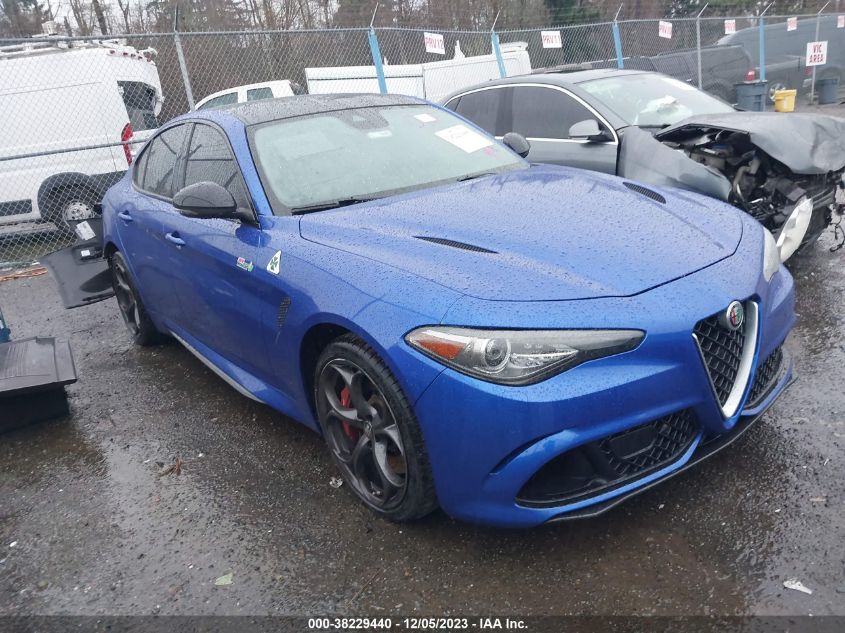 ZARFAEAVXJ7567233 ALFA ROMEO GIULIA QUADRIFOGLIO 2018
