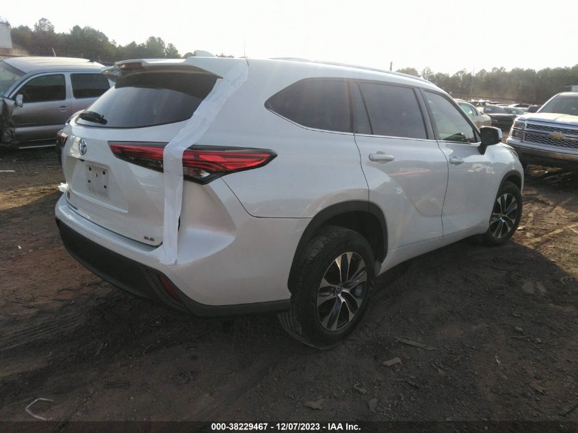 2020 TOYOTA HIGHLANDER XLE - 5TDGZREH8LS508604