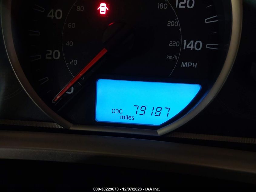 2015 TOYOTA RAV4 XLE - JTMRFREV0FD156376