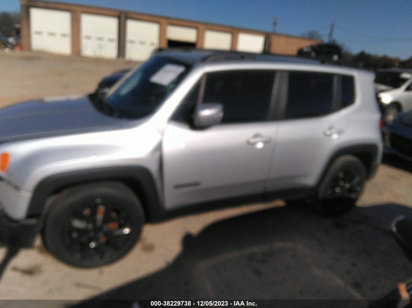 VIN ZACCJABB9JPH67940 2018 JEEP RENEGADE LATITUDE