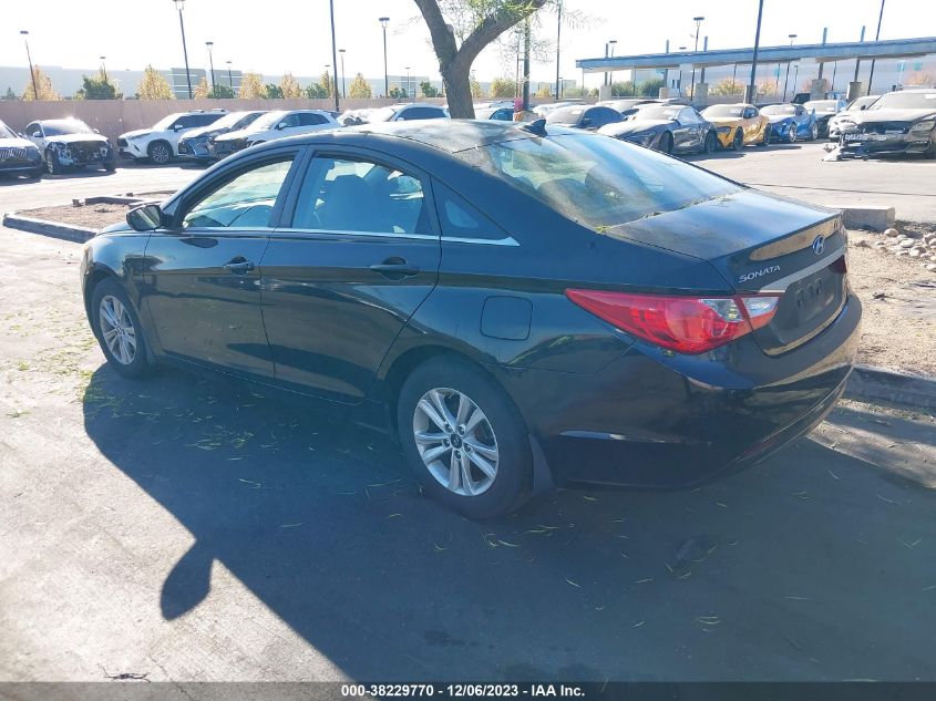 2013 HYUNDAI SONATA GLS - 5NPEB4AC2DH811212