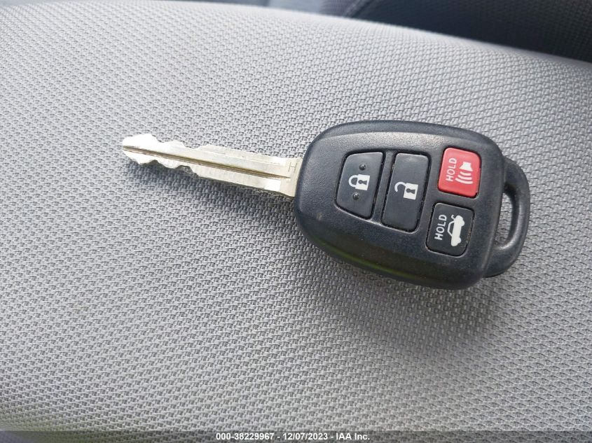 2016 TOYOTA COROLLA L/LE/LE PLS/PRM/S/S PLS - 5YFBURHE3GP411118