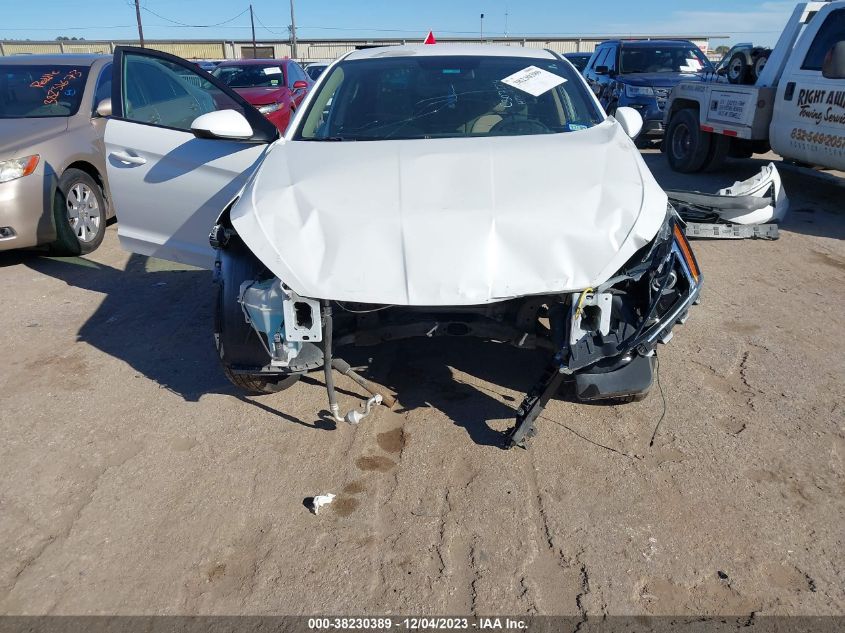 2019 HYUNDAI ELANTRA SE - 5NPD74LF1KH493097