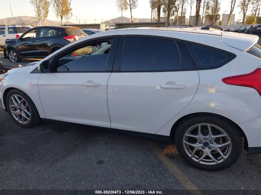 2015 FORD FOCUS SE - 1FADP3K29FL329872