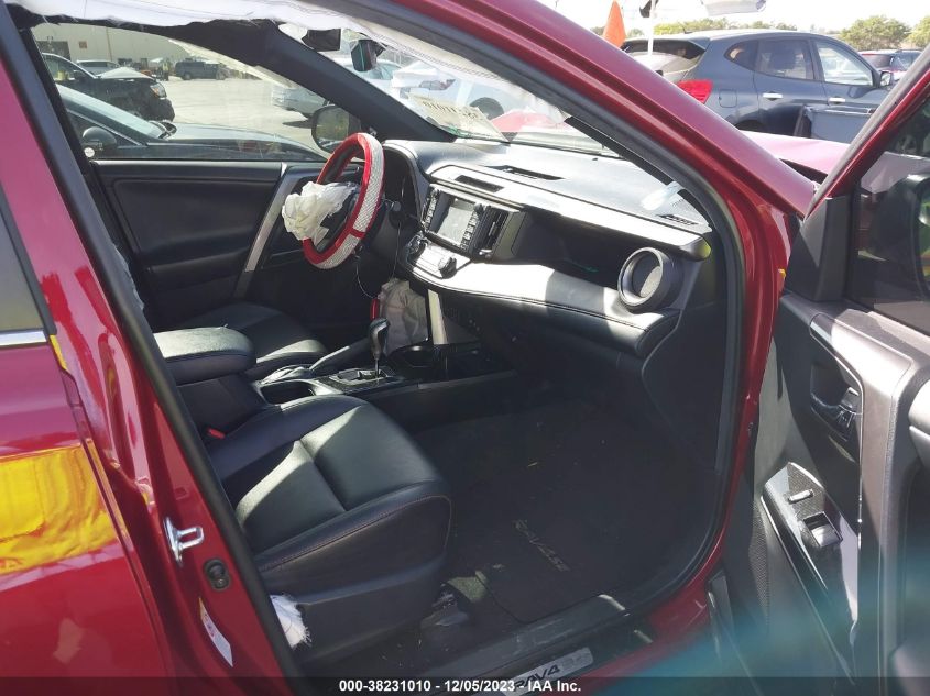 2018 TOYOTA RAV4 SE - JTMNFREV5JD112445