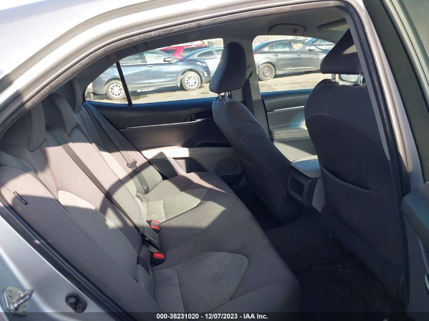 2018 TOYOTA CAMRY L/LE/XLE/SE/XSE - 4T1B11HK4JU100982